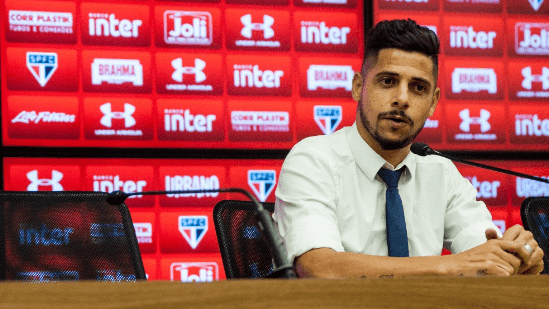 Cicinho Jogador São Paulo