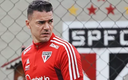 Felipe Alves é afastado! Dorival e atletas do São Paulo se irritaram com atitude do goleiro