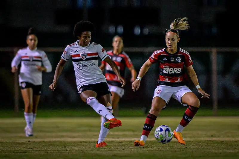 Fora de casa, São Paulo empata com Flamengo pelo Brasileirão Feminino