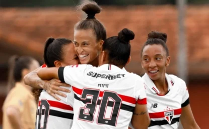 São Paulo goleia Avaí Kindermann e conquista primeira vitória no Brasileirão feminino