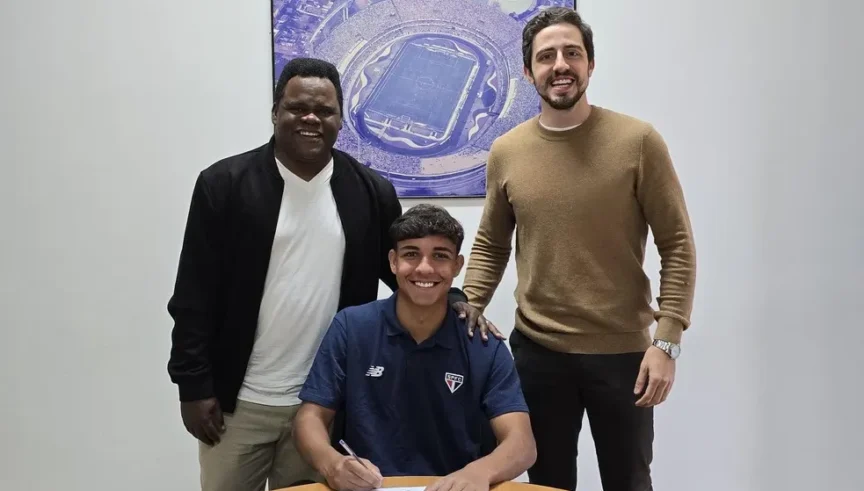 Gustavo Miranda, do sub-17 do São Paulo, firmou contrato profissional