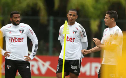 Bruno Alves deve compor o elenco contra o Goiás após testar novamente negativo para Covid