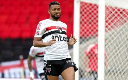 Artilheiro no Maracanã, Reinaldo comenta sobre partida decisiva pela Copa do Brasil