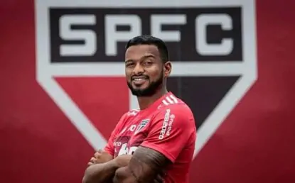 Rei das assistências no São Paulo, Reinaldo é pedido até na seleção brasileira