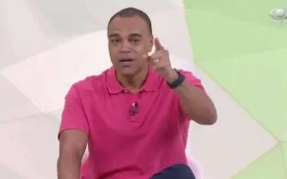 Denilson compara  São Paulo com o Flamengo de 2019; “Tá dando gosto de ver”