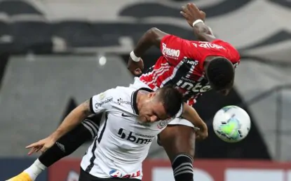 São Paulo perde clássico mas se mantém na liderança do Brasileirão