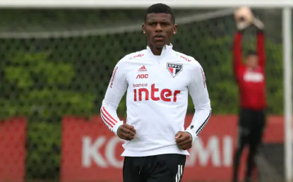 Arboleda é sondado no São Paulo; clube espera oferta pelo jogador