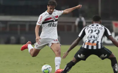 São Paulo perde invencibilidade como mandante no Brasileiro após derrota para o Santos