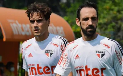 São Paulo tem nove jogadores pendurados, incluindo o técnico Diniz