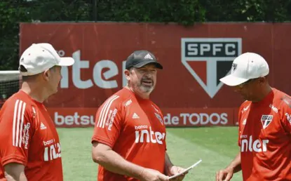 Vizolli revela influência de Muricy, na escolha da formação 3-5-2 contra o Flamengo