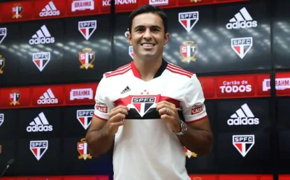 Apresentação do atacante Éder no São Paulo