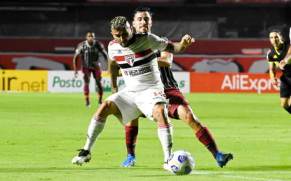 São Paulo joga mal e fica só no empate contra o Fluminense  na estreia do Brasileirão