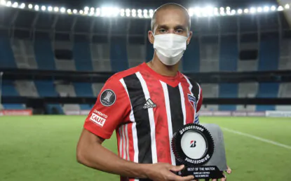 Melhor da partida, Miranda diz que a equipe está confiante e destaca: “Enfrentamos um adversário muito duro, muito físico”