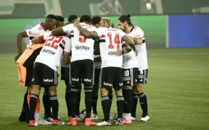 São Paulo empata com o Palmeiras no primeiro jogo da final do Paulistão