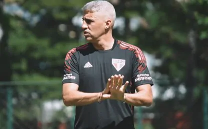 Crespo comenta a vinda de Rigoni e vê empate com o Fluminense como resultado justo: “Não concedeu espaços”