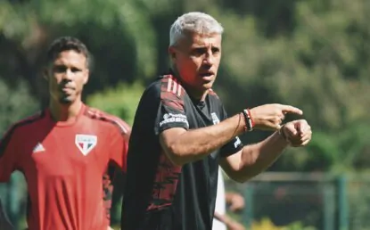 Satisfeito com a atuação do elenco, Crespo opina: “Fizemos quatro gols, mas merecíamos fazer mais”