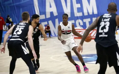 São Paulo volta a vencer o Corinthians e se classifica para a semifinal da NBB