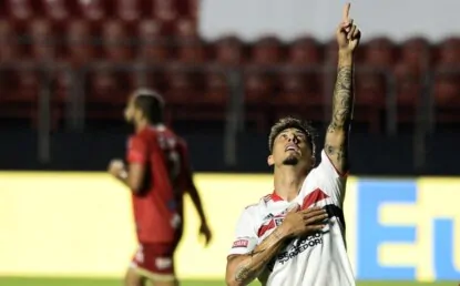 São Paulo ganha uma nova opção para o time titular com Rigoni