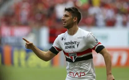 São Paulo quer resposta até amanhã de empresários de Calleri e donos do Deportivo Maldonado