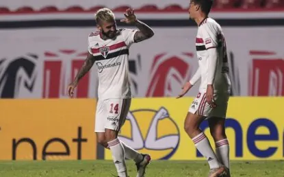 Nos acréscimos, São Paulo vence o Bahia no Morumbi