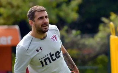 Pratto no São Paulo? Dirigente Tricolor descarta a hipótese do jogador retornar ao clube