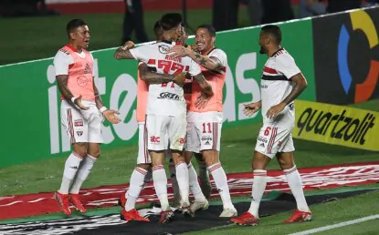 Volpi volta a falhar e São Paulo fica só no empate contra o Fortaleza