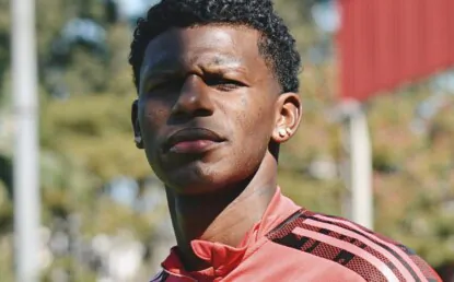 Arboleda treina e pode ficar à disposição de Crespo contra o Athletico-PR