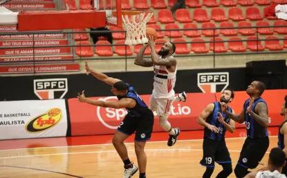 São Paulo volta a vencer o Pinheiros e está na final do Paulista de Basquete