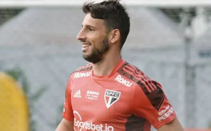 Com a volta de Calleri, Rogério Ceni pode mudar o ataque do São Paulo nos próximos jogos