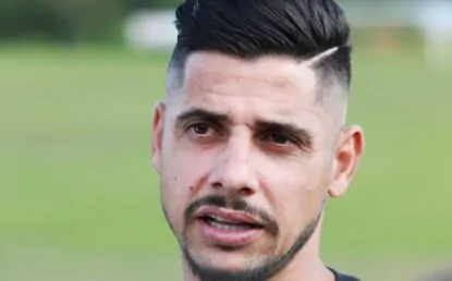 Cicinho: “Os jogadores tão vestindo a camisa do São Paulo como se fosse de qualquer time”