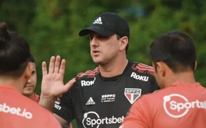 Provável escalação: sem Luciano, mas com o retorno de Calleri, Ceni deve repetir formação tática