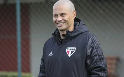 São Paulo contrata atacante nigeriano para reforçar o Sub-20 de Alex; veja