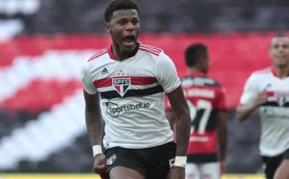 São Paulo faz nova proposta por Arboleda e vê negócio avançar