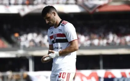 São Paulo faz acordo com o STJD e Calleri fica livre para jogar reta final do Brasileirão