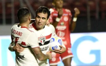 “Está na mão do atleta”, diz presidente do Ceará; São Paulo dá ok sobre a contratação de Pablo