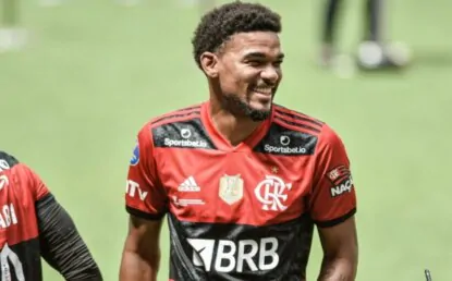 Busca por um novo zagueiro continua e São Paulo tem Bruno Viana no radar