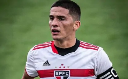 São Paulo renova contrato de Pablo Maia; o volante foi sondado por clubes da Europa