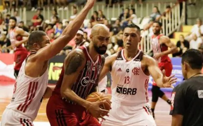 Em jogo polemico, São Paulo é superado pelo Flamengo no NBB
