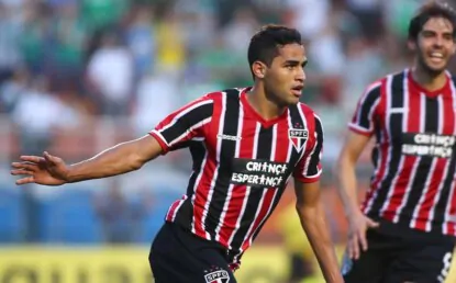 Aceitaria a volta de Alan Kardec no São Paulo? O atleta está na mira de clubes brasileiros