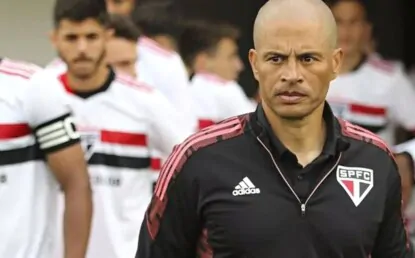 “Já falei”; Alex afirma que deixará o São Paulo em 2023 e frustra planos do clube