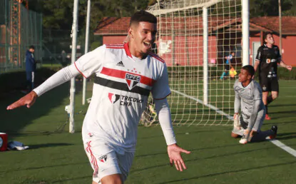 São Paulo marca no fim e vence o Atlético-MG pelo Brasileiro Sub-20