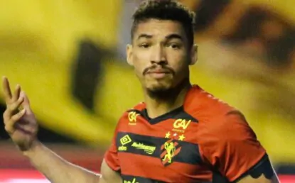 “Monitora a situação”; Com Rabello descartado, São Paulo foca em outro zagueiro