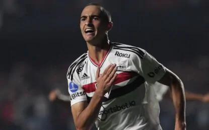 São Paulo volta a golear a Universidad Católica e avança as quartas da Sul-Americana