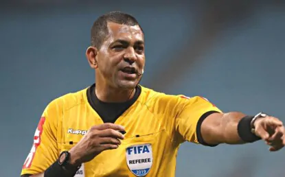 “Gostava do cartão amarelo”; com cinco suspensos, Rogério Ceni alfineta arbitragem