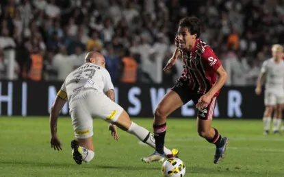 São Paulo é derrotado pelo Santos no Brasileirão