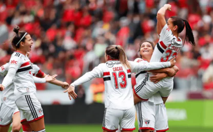 São Paulo larga na frente, mas empata com Inter pela ida da semi do Brasileirão