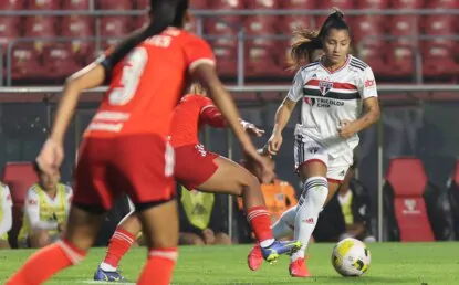 São Paulo perde para o Inter no Morumbi e é eliminado do Brasileirão Feminino