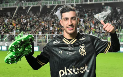 São Paulo tem reunião decisiva para concluir negociação por Pedrinho, do Lokomotiv