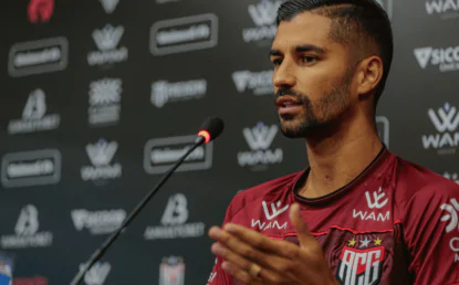 Destaque no Atlético-GO, meia Jorginho foi oferecido ao São Paulo