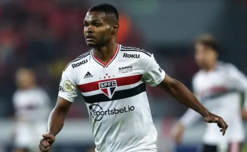 Pedro H. Tesch/AGIF - Nikão, jogador do SPFC.